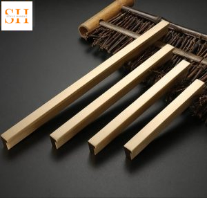 Tay nắm tủ bằng đồng dạng thanh số 7 FHOFC7
