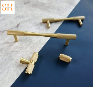 Tay nắm tủ bằng đồng khía hiện đại cao cấp VXLS001