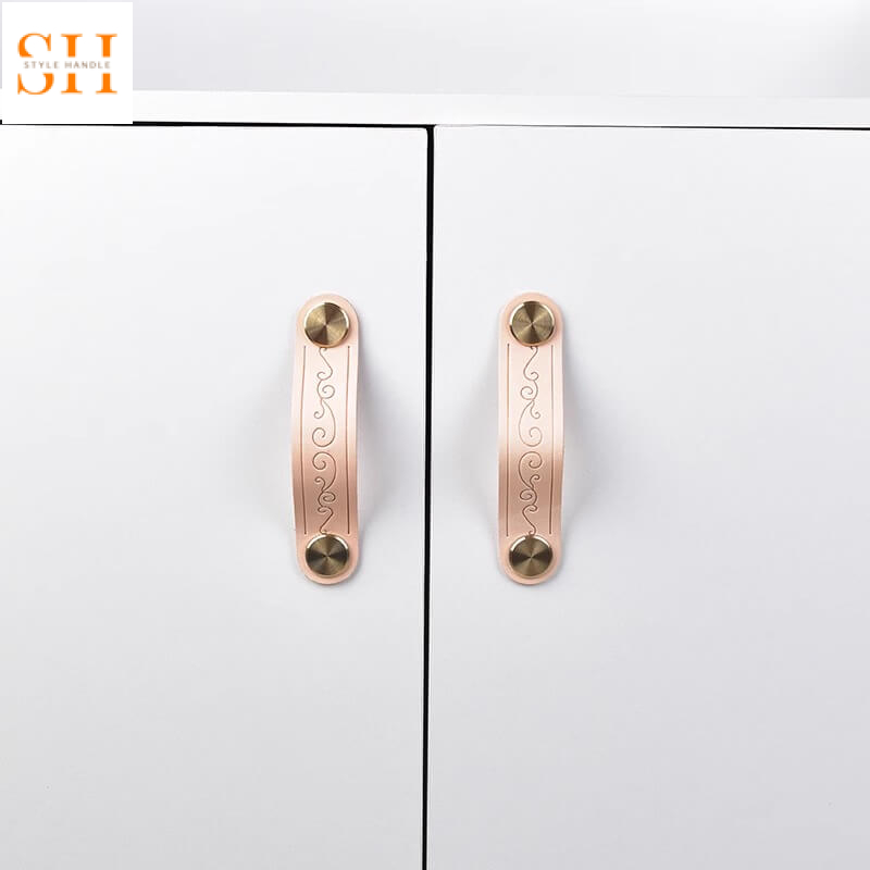 Tay nắm tủ bằng da bò cao cấp SHA32 9 Tay nắm tủ bằng da bò cao cấp SHA32 13