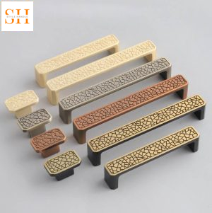 Tay nắm tủ hợp kim họa tiết đa giác sang trọng K6116