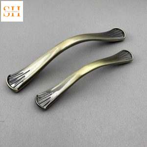 Tay nắm tủ ngăn kéo Châu Âu Retro SHU4393
