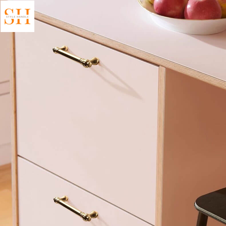 Tay nắm tủ hợp kim kẽm Châu Âu sang trọng S815 5 Tay nắm tủ hợp kim kẽm Châu Âu sang trọng S815 8