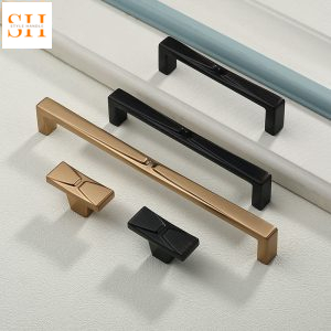 Tay nắm tủ hợp kim kẽm họa tiết nổi SH3905