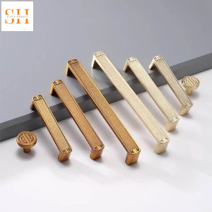 Tay nắm tủ hợp kim kẽm tân cổ điển SH8089