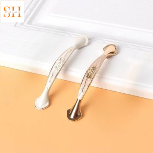 Tay nắm tủ hợp kim kẽm Vintage cổ điển CF906