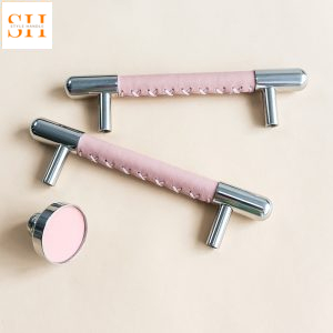 Tay nắm tủ inox phối da đa sắc BXP001