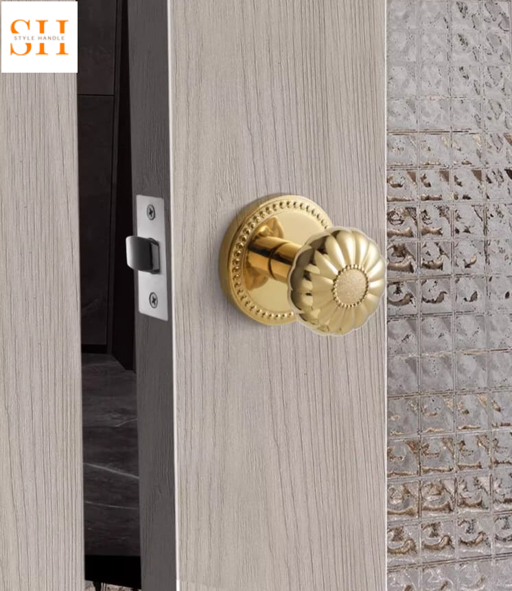 Khóa cửa nhà vệ sinh tay nắm tròn không chìa SDM6530 3 Khóa cửa nhà vệ sinh tay nắm tròn không chìa SDM6530 7
