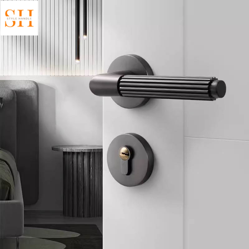 Khóa cửa phân thể tay gạt hiện đại kiểu Ý SDM6683
