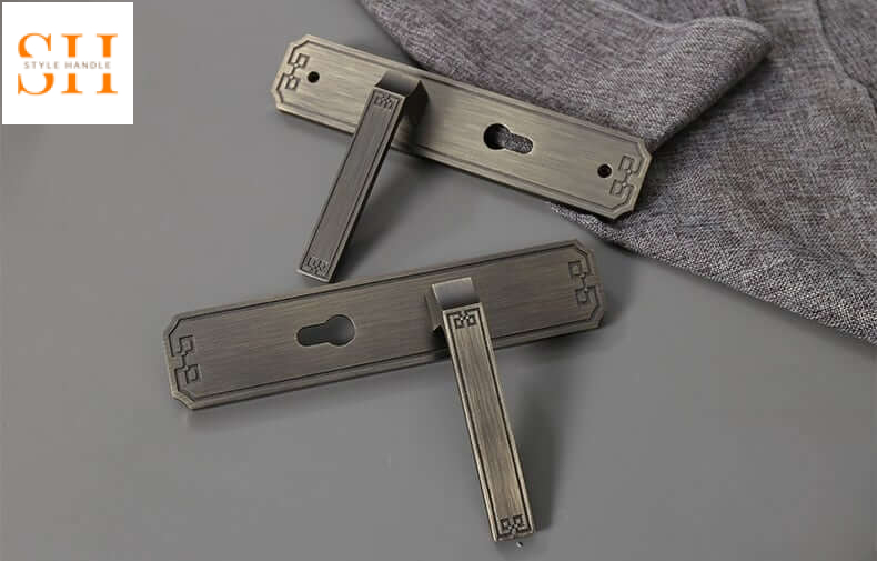 Khóa cửa phong cách cổ điển hợp kim kẽm GY8930 2 Khóa cửa phong cách cổ điển hợp kim kẽm GY8930 6
