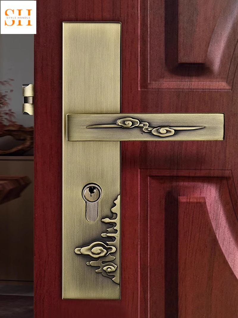 Khóa cửa tay gạt bằng đồng vân mây nghệ thuật GUY82 1 Khóa cửa tay gạt bằng đồng vân mây nghệ thuật GUY82 6