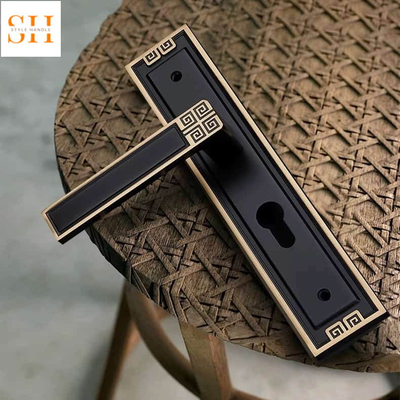 Khóa cửa tay gạt cổ điển Á Đông bằng đồng TRG518 6 Khóa cửa tay gạt cổ điển Á Đông bằng đồng TRG518 11
