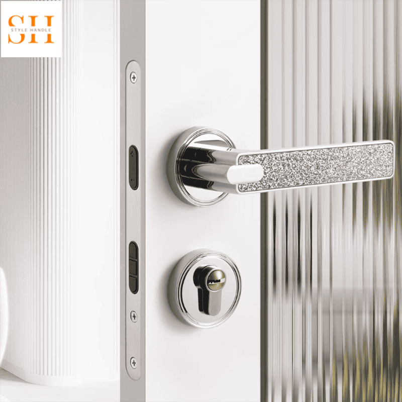 Khóa cửa tay gạt hợp kim màu bạc cao cấp SD7440 6 Khóa cửa tay gạt hợp kim màu bạc cao cấp SD7440 12