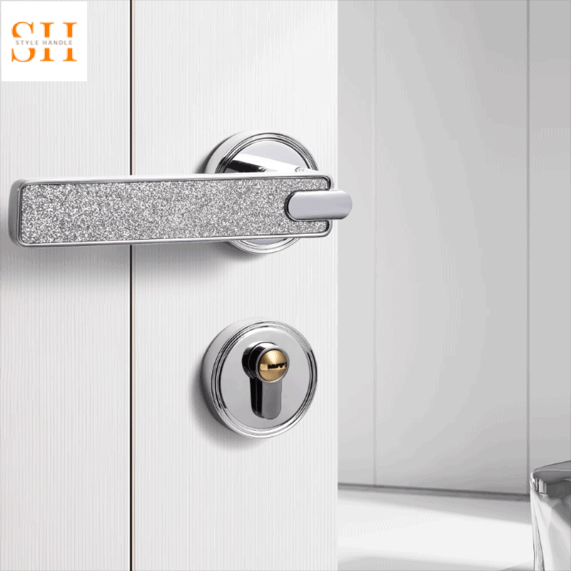 Khóa cửa tay gạt hợp kim màu bạc cao cấp SD7440 4 Khóa cửa tay gạt hợp kim màu bạc cao cấp SD7440 10