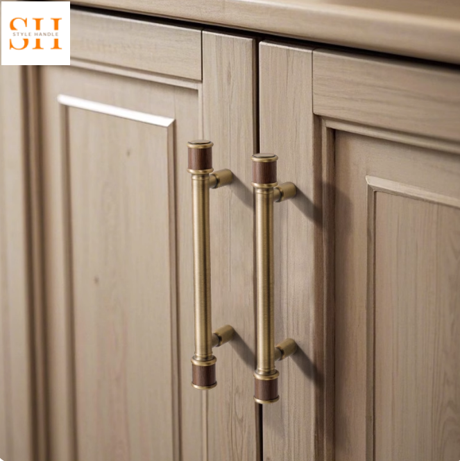 Tay nắm tủ quần áo đồng thau cổ điển ES6037