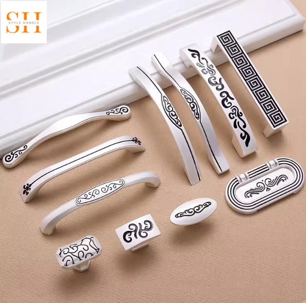 Tay nắm tủ hợp kim kẽm kiểu Trung Hoa ES5541