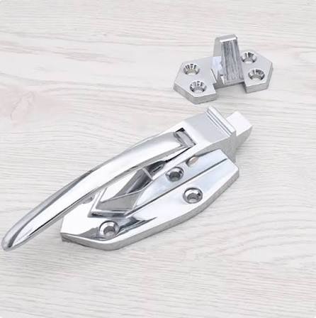 khóa cửa kho lạnh phòng lạnh – bảo dưỡng khóa định kỳ 1-2 tháng bằng dầu silicon chịu lạnh 2026
